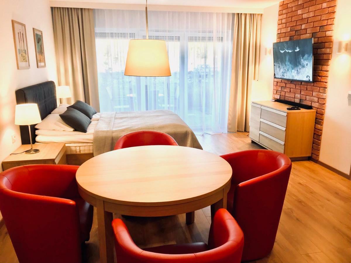 Apartamenty Rodzinne Z Ogrodkiem Погожеліца Екстер'єр фото