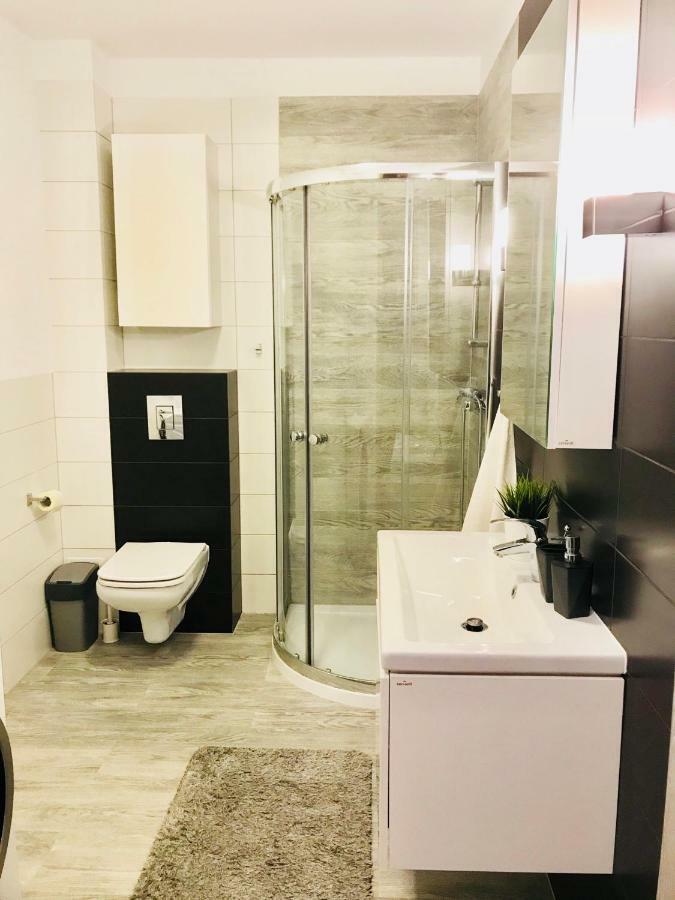 Apartamenty Rodzinne Z Ogrodkiem Погожеліца Екстер'єр фото